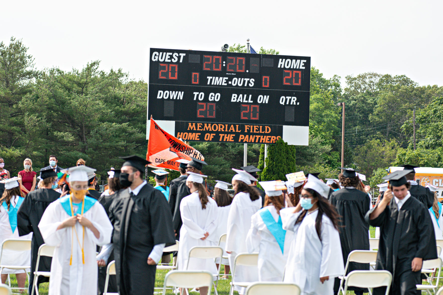 070820_nws_middlegrad
